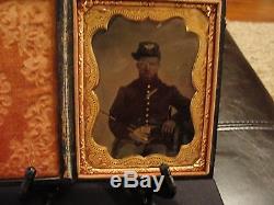 1/4 Plate Tintype Armed CIVIL War Union Infantry Soldier Officer Sword Full Case