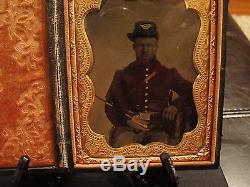 1/4 Plate Tintype Armed CIVIL War Union Infantry Soldier Officer Sword Full Case
