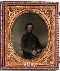 1860's CIVIL WAR 1/6 PLATE TINTYPE PHOTO OF ARTILLERY SOLDIER 2nd MASS COMPANY I