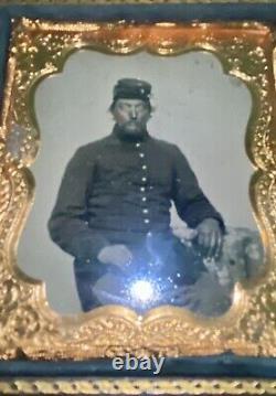 1860's Civil War Soldier In Uniform AMBROTYPE TINTYPE Photograph