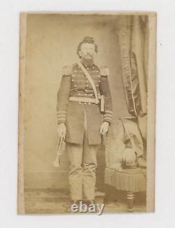 1860s CIVIL WAR SOLDIER CORNET, EPAULETTES, FEATHERED HAT CDV PHOTO READING PA