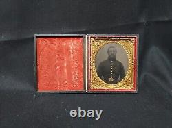 1860s Civil War Tintype Uniformed Union Soldier Gold Gilt Buttons & Buckle