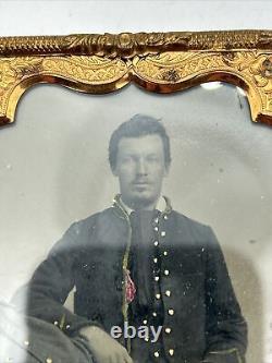 Antique 1860s Original CIVIL War Handsome Soldier Tin Type Photo In Frame
