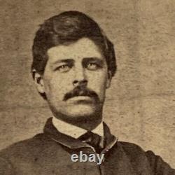 Antique CDV Photograph Handsome Civil War Soldier Mustache Paris KY