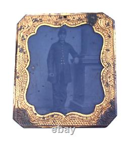 Antique Civil War Soldier Uniform Photo Gold Tone Frame Tintype Plate Military