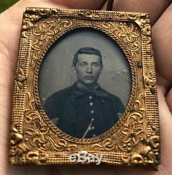 Antique Civil War Union Soldier Tintype Portrait Photograph with Original Frame