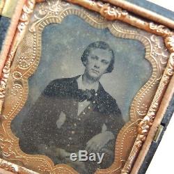 Antique Tintype Man with Cockade Military Soldier Union Case Photo Civil War 1/9
