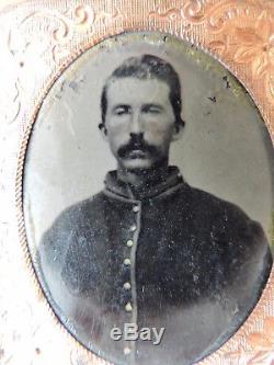 Antique civil war union soldier daguerreotype/tin type