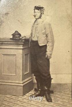 CDV of Confederate Soldier Standing