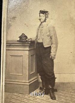 CDV of Confederate Soldier Standing