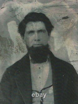 CIVIL WAR ERA AMBROTYPE PHOTOGRAPH STRONG SOLDIER STYLE BEARDED MAN a