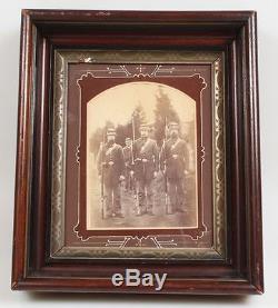 CIVIL WAR OUTDOORVINTAGE PHOTO OF 4 SOLDIERS IN UNIFORM With WEAPONS-IN FRAME