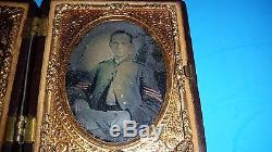 CIVIL War Tintype Photo Confederate Soldier & Woman Gilded Cased Wooden Gorgeous