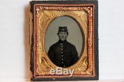 CIVIL War Union Soldiers 1/9 Ambrotype