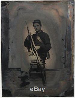Ca 1860's CIVIL WAR 1/4 PLATE RUBY RED AMBROTYPE ARMED UNION SOLDIER