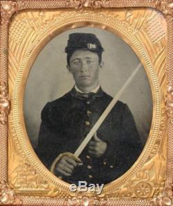 Ca. 1860s CIVIL WAR 6th PLATE TINTYPE ARMED UNION SOLDIER in PATRIOTIC CASE