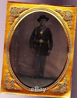 Civil War 1/4 Plate Tintype Union Soldier Double armed 13th Regiment