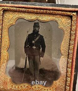 Civil War 1/6th Plate Photo Tintype Of Armed Soldier Outside