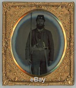 Civil War 1/6th Plate Tintype Triple Armed Union Soldier
