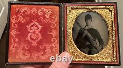 Civil War 1/6th Plate Union Soldier Armed With Enfield