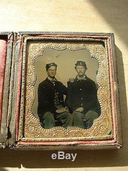 Civil War 1/6th Tintype Affectionate Union Soldiers Holding Hands Gay Interest