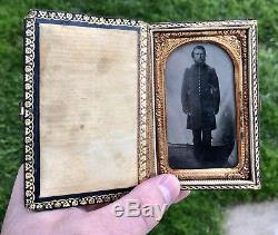 Civil War 1/8th Plate Tin Type Of Soldier Standing Outside In Book Type Case