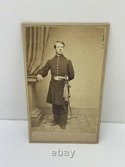 Civil War CDV Photo Union Lieutenant Soldier With Sword New York