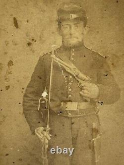 Civil War CDV Photo Union Soldier Holding Sword & Pistol