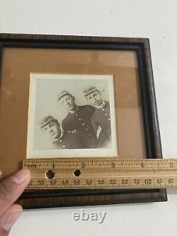 Civil War Military Photo of 3 Young Soldiers In Uniform