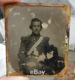 Civil War Photos, 1 Tintype & 1 Ambrotype of Union Soldiers in Peck Case, nr