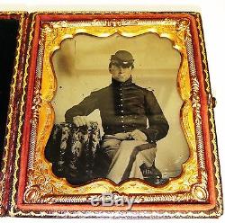Civil War Soldier 1/6 Plate Ruby ambrotype of early Union Musician