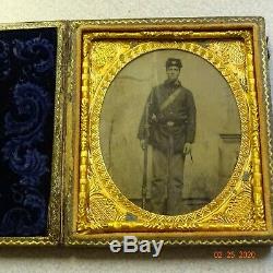 Civil War Soldier (Armed) 1/6 Plate Tintype Case