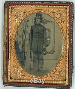 Civil War Soldier, Infantry, Hardee Hat, Two Guys Waiting to Have Picture Taken