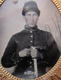 Civil War Soldier Photo Ambrotype Memorabilia withColt Revolver
