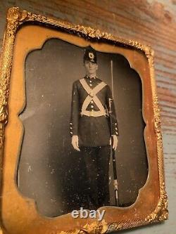Civil War Soldier Photo With Gun In Frame Estate Item
