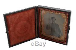 Civil War Soldier holding his Musket -Original Tin Type Photo c. 1863 1/6 Plate