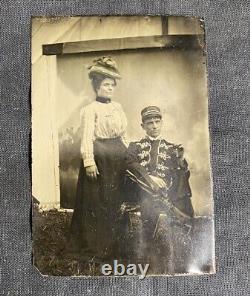 Civil War Tintype Photo Uniformed Soldier Officer With Wife & Sword By Tent Read