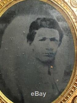 Civil War Union Soldier Tintype Photo