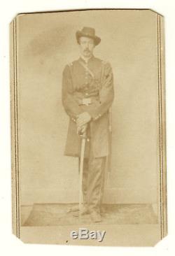 Civil War Union officer CDV, original photo, sword Cumberland, Tennessee soldier