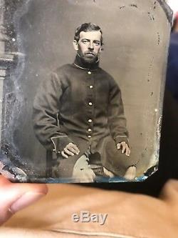 Civil War soldier daguerreotype Tintype 9 button coat military union case