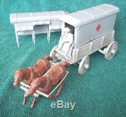 Classic Toy Soldiers/Marx Civil War Ambulance wagon withaccessories and driver