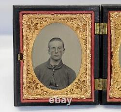 Dual 1/9 Plate Gutta Percha CIVIL WAR SOLDIER & WIFE Tintype Case GEOMETRIC