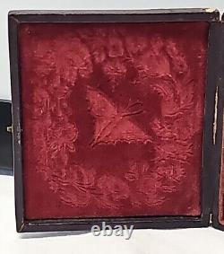 Early Civil War Tintype Studio Image Union Army Private Infantry Soldier in Case