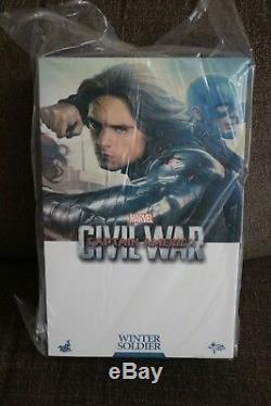 Excellent Condition Hot Toys Bucky Barnes Winter Soldier Civil War MMS351