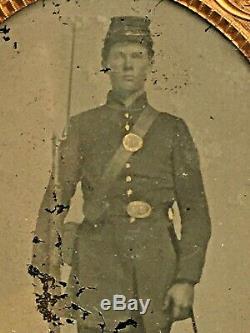 Genuine Antique CIVIL War Tintype Young Union Soldier In Full Uniform