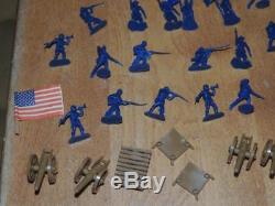 HO Helen of Toy Giant Comic Book Civil War Union Confederate Cannons Soldier Mat