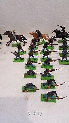 Huge lot (70)of BRITAINS DEETAIL Union & Confederate Civil War Soldiers All Pose