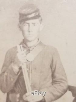 Killer Unknown Union Civil War Soldier Armed w Musket CDV Image