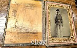 Mean Looking Civil War Soldier Armed Patriotic Photo Case 1/6 1860s Tintype