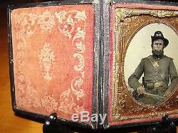 RARE ARMED CIVIL WAR 6TH PLATE ARTILLERY UNION SOLDIER TINTYPE SWORD HARDEE HAT